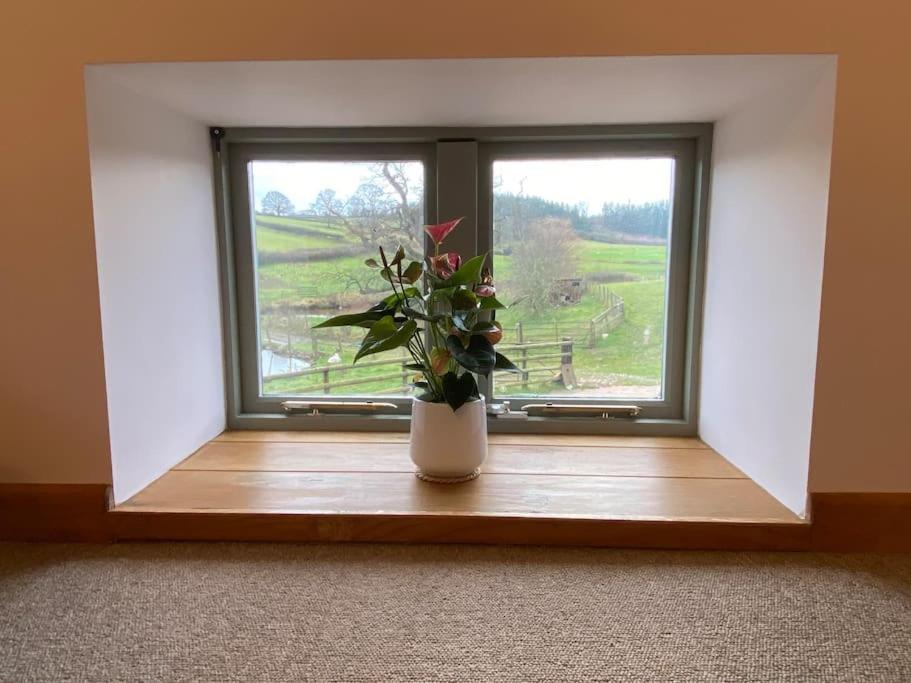 Oaklands Cottage On A Rural Farm Dingestow Exteriör bild